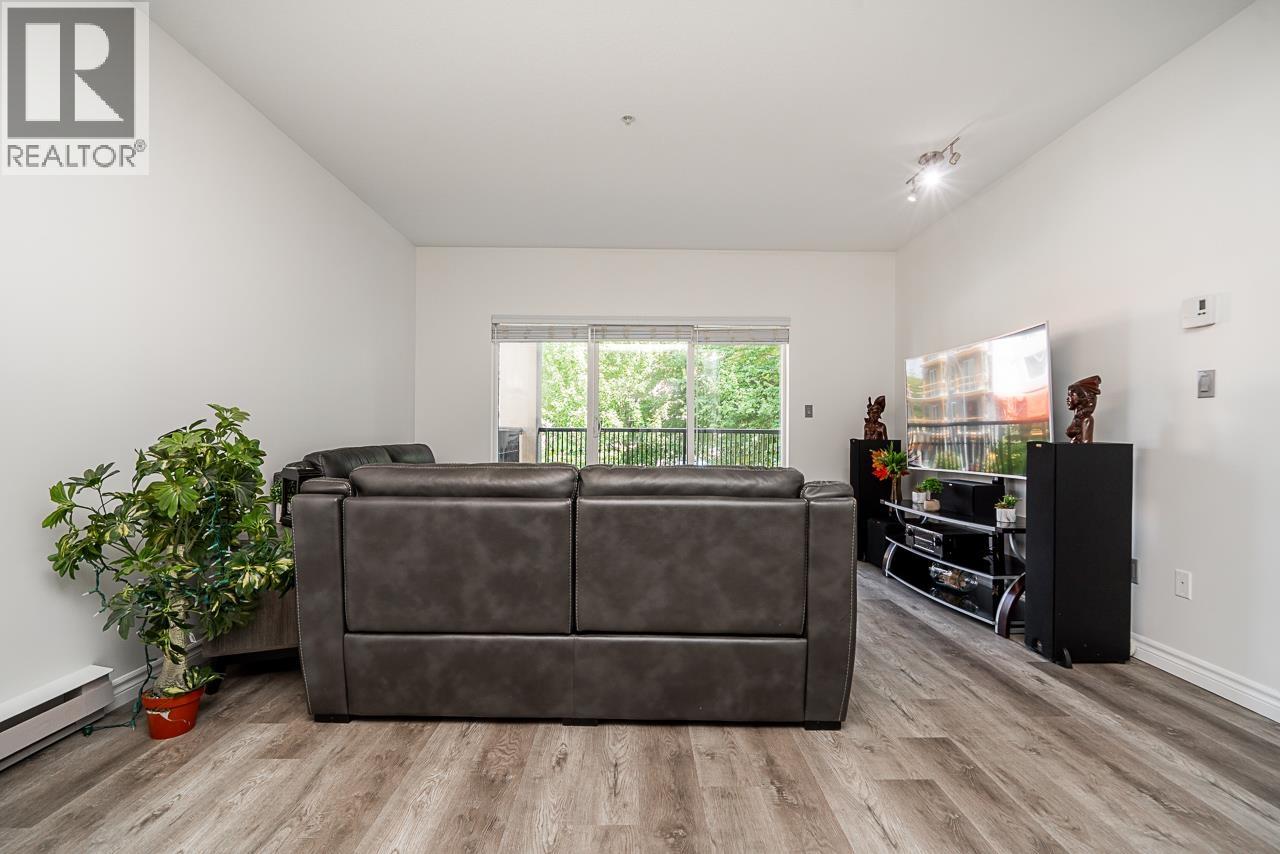 213 2478 WELCHER AVENUE, Port Coquitlam