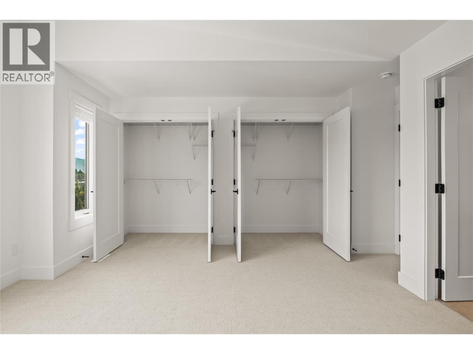 17 2835 Canyon Crest Drive, West Kelowna
