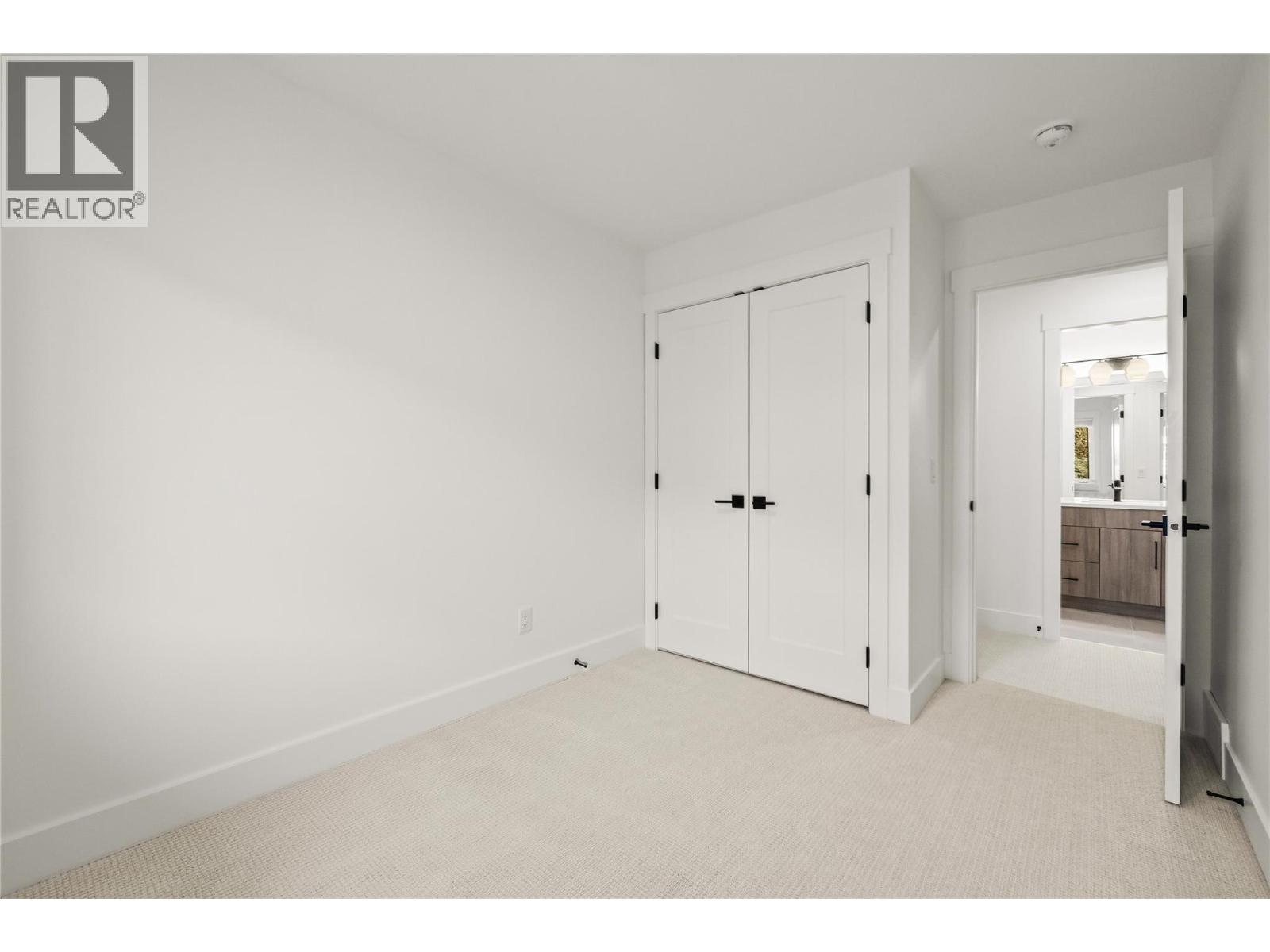 17 2835 Canyon Crest Drive, West Kelowna
