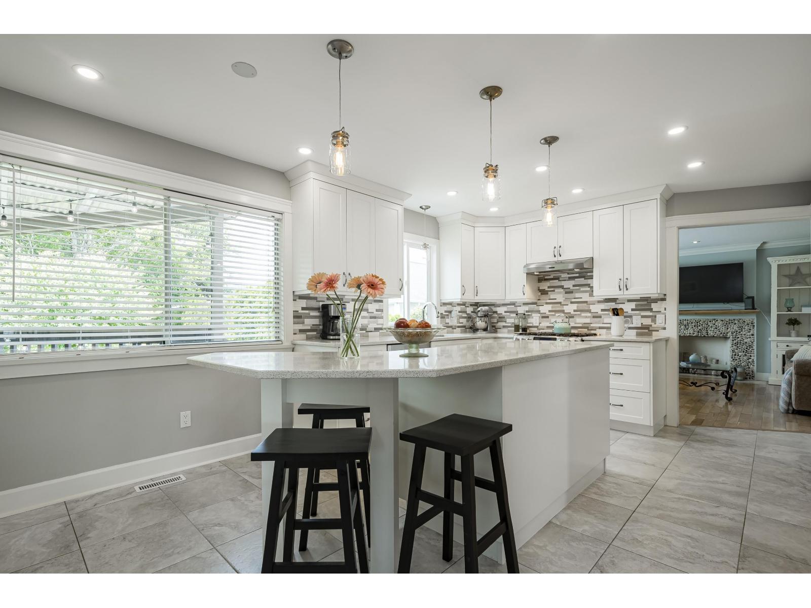 20349 90 AVENUE, Langley