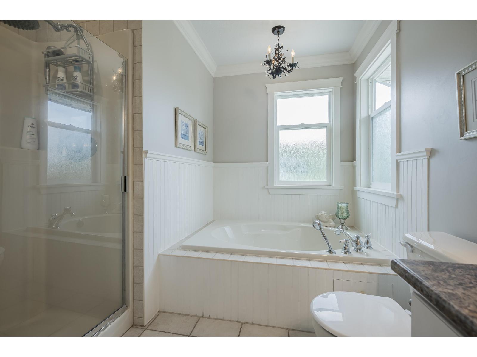 20349 90 AVENUE, Langley
