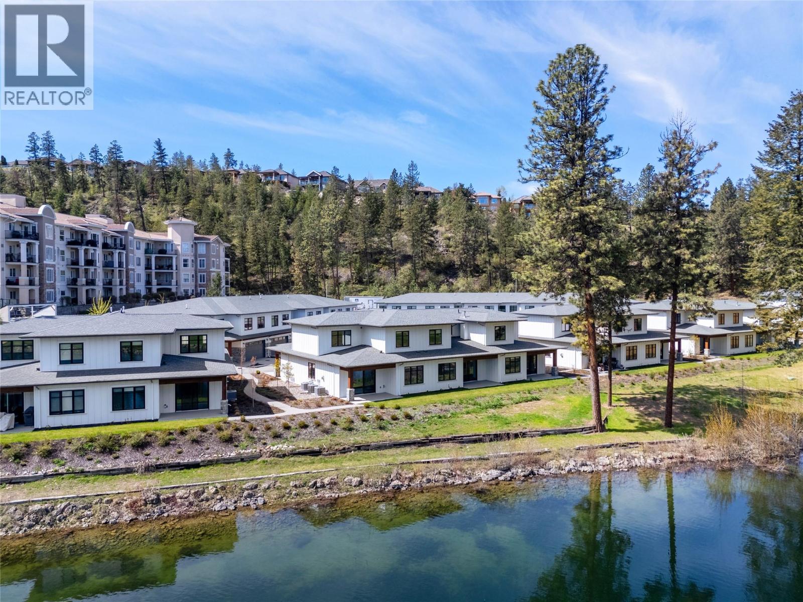 6 1979 Country Club Drive, Kelowna