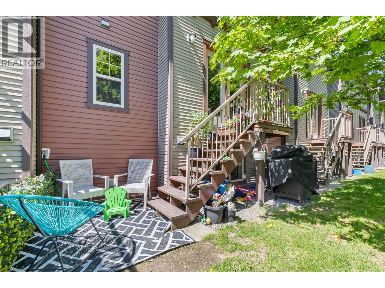 2 146 McCurdy Road, Kelowna