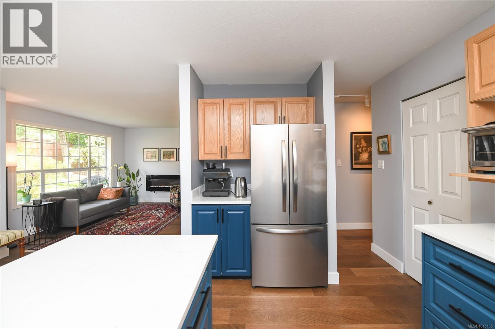 12 2200 Manor Dr, Comox