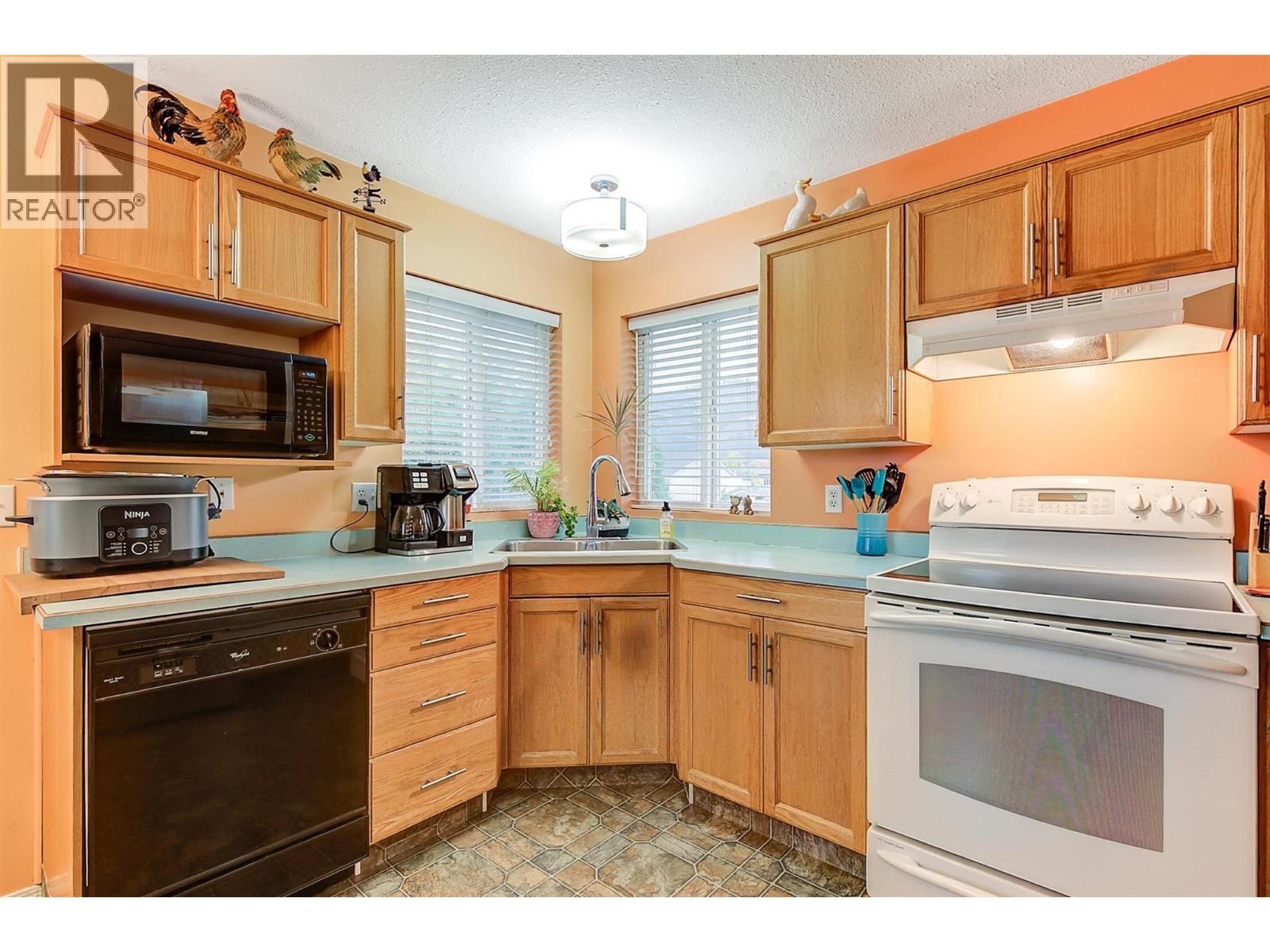  213 Drysdale Boulevard, Kelowna