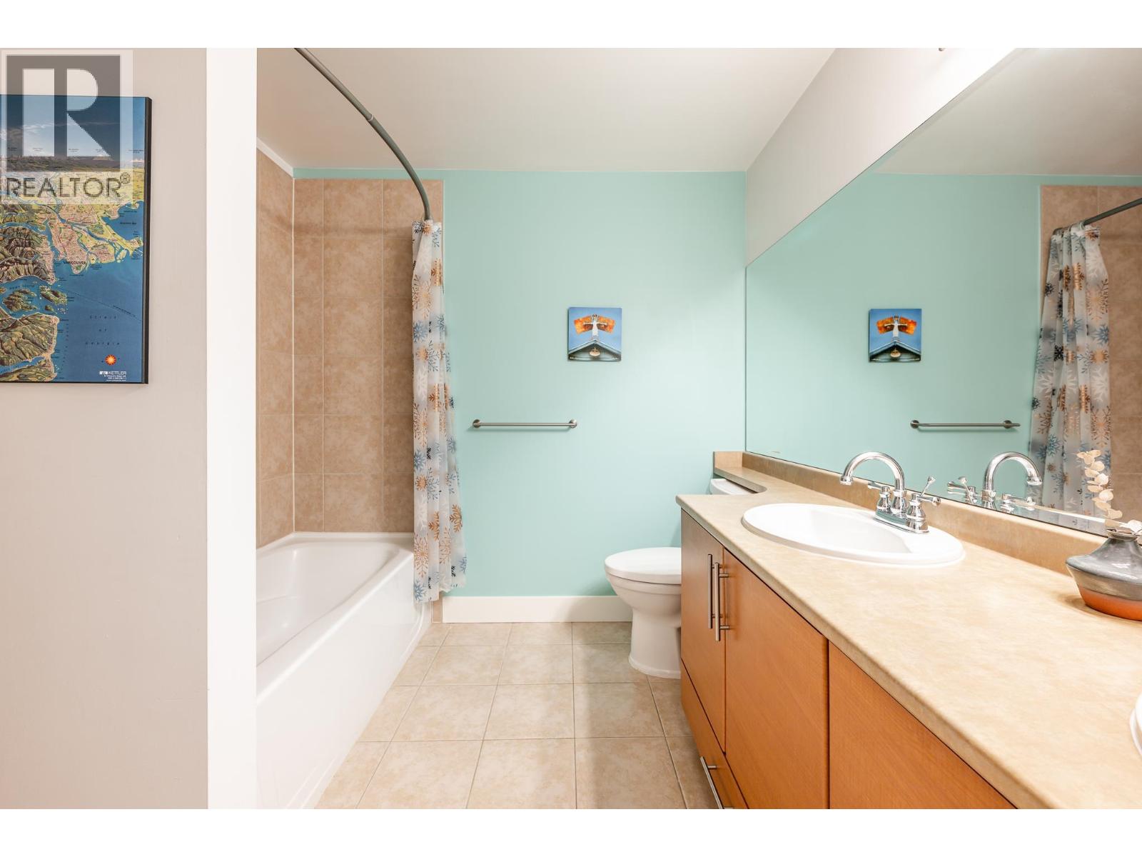 521 1211 VILLAGE GREEN WAY, Squamish