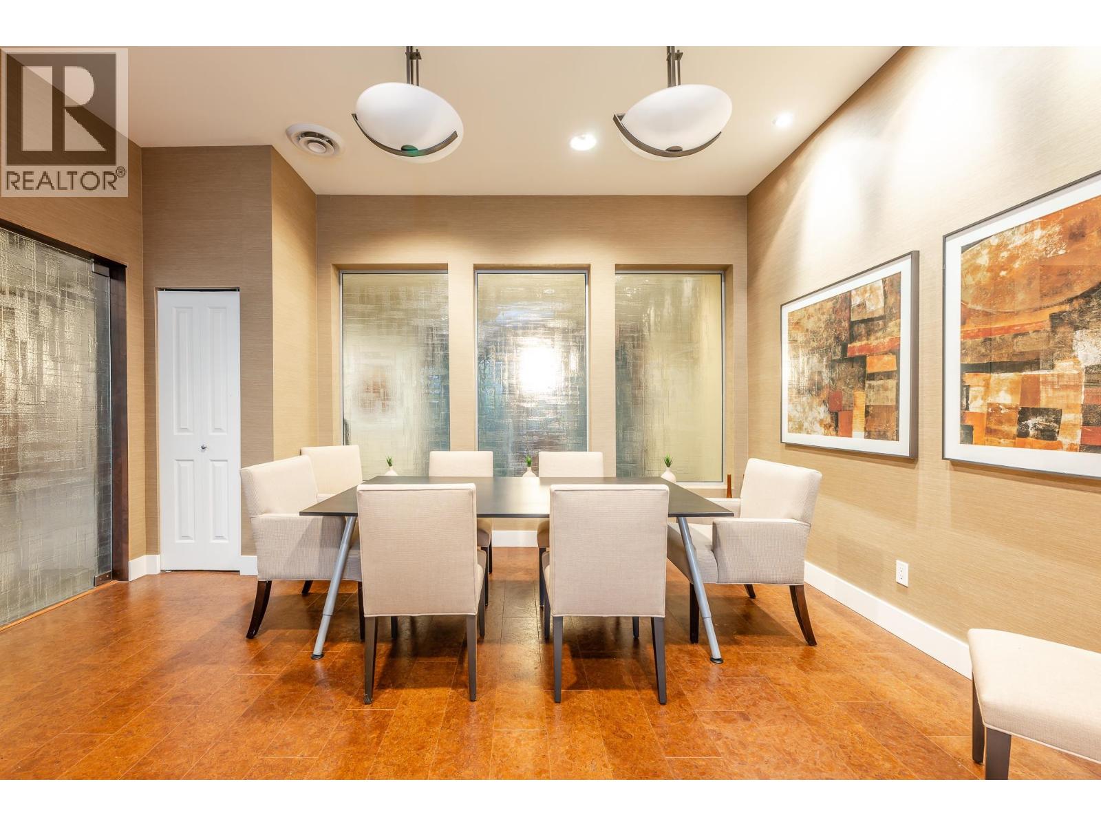 521 1211 VILLAGE GREEN WAY, Squamish