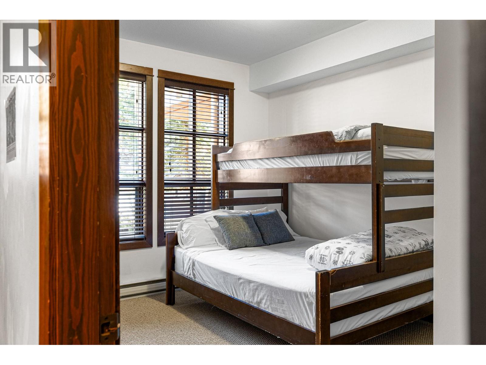 5005 VALLEY Drive Unit# 3, Kamloops