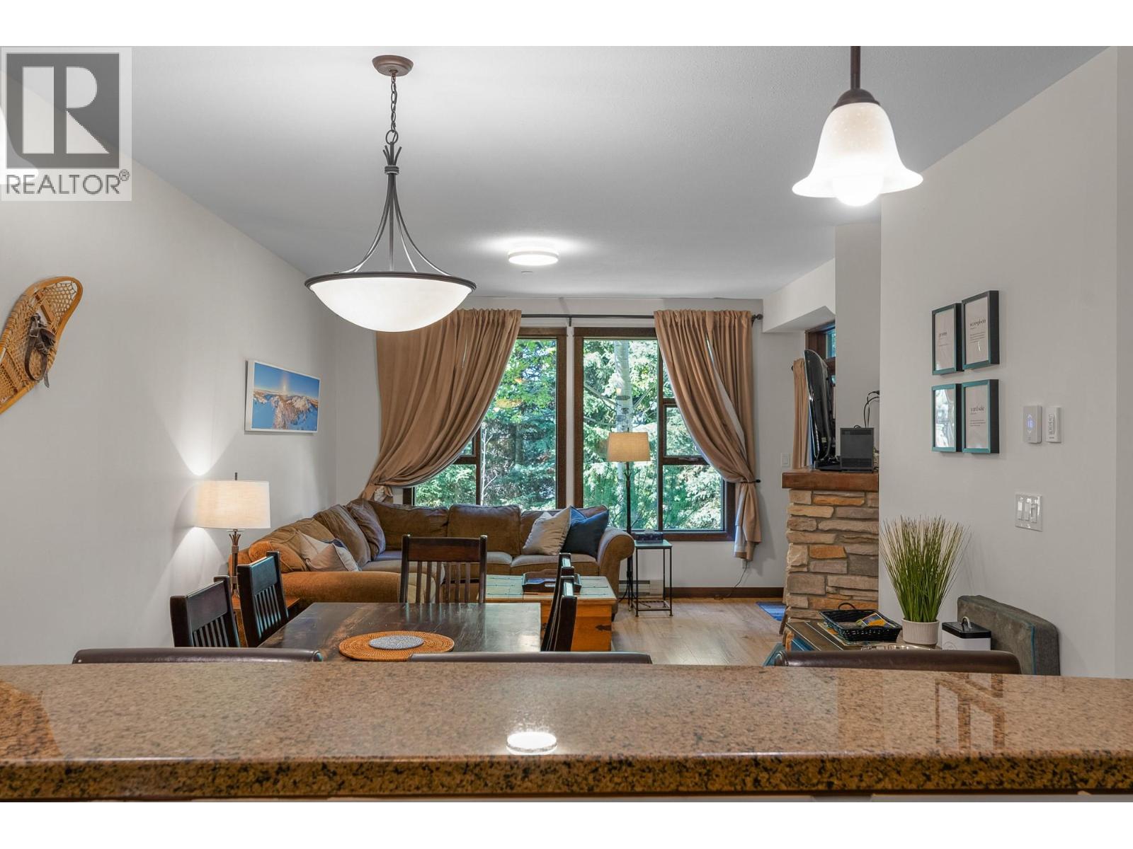 5005 VALLEY Drive Unit# 3, Kamloops