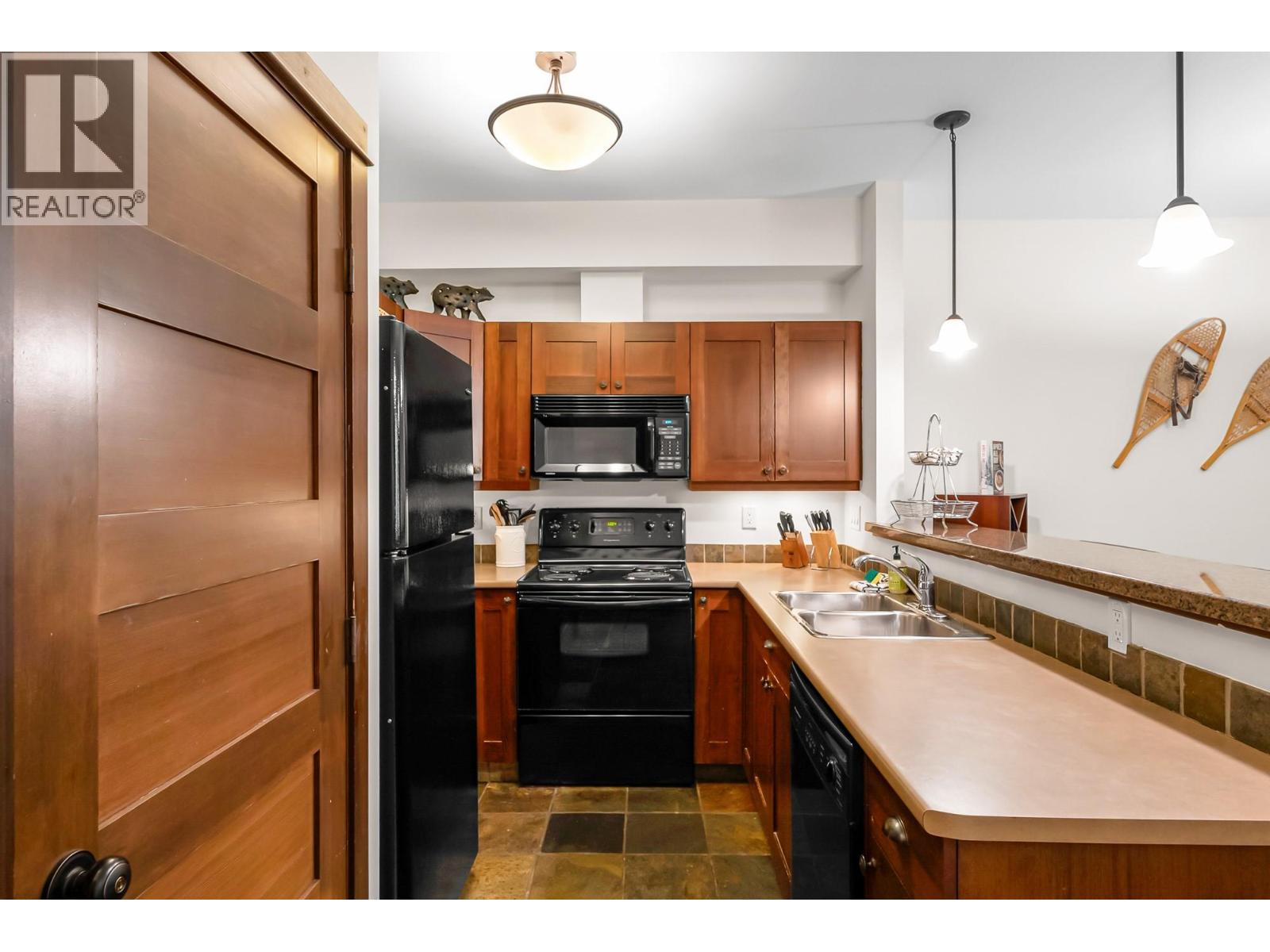 5005 VALLEY Drive Unit# 3, Kamloops