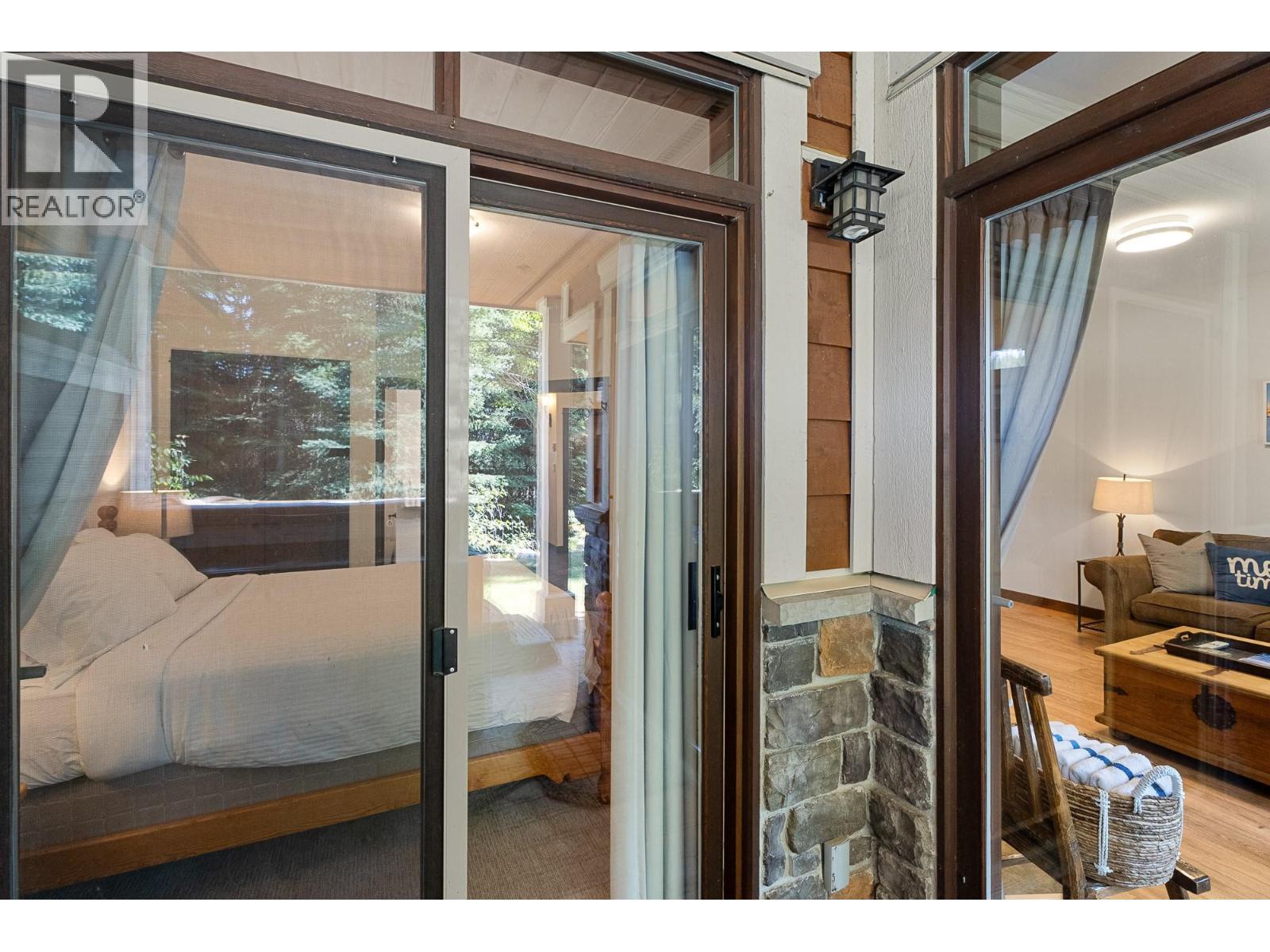 5005 VALLEY Drive Unit# 3, Kamloops