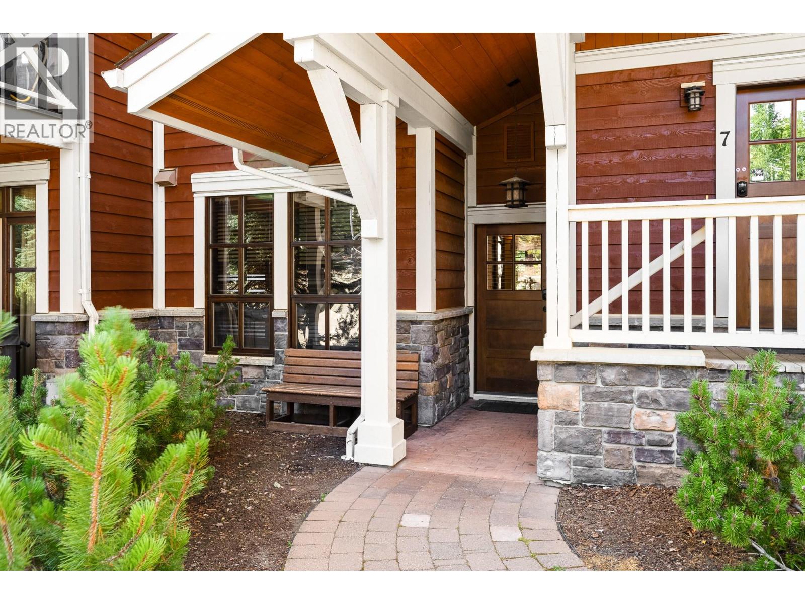 5005 VALLEY Drive Unit# 3, Kamloops