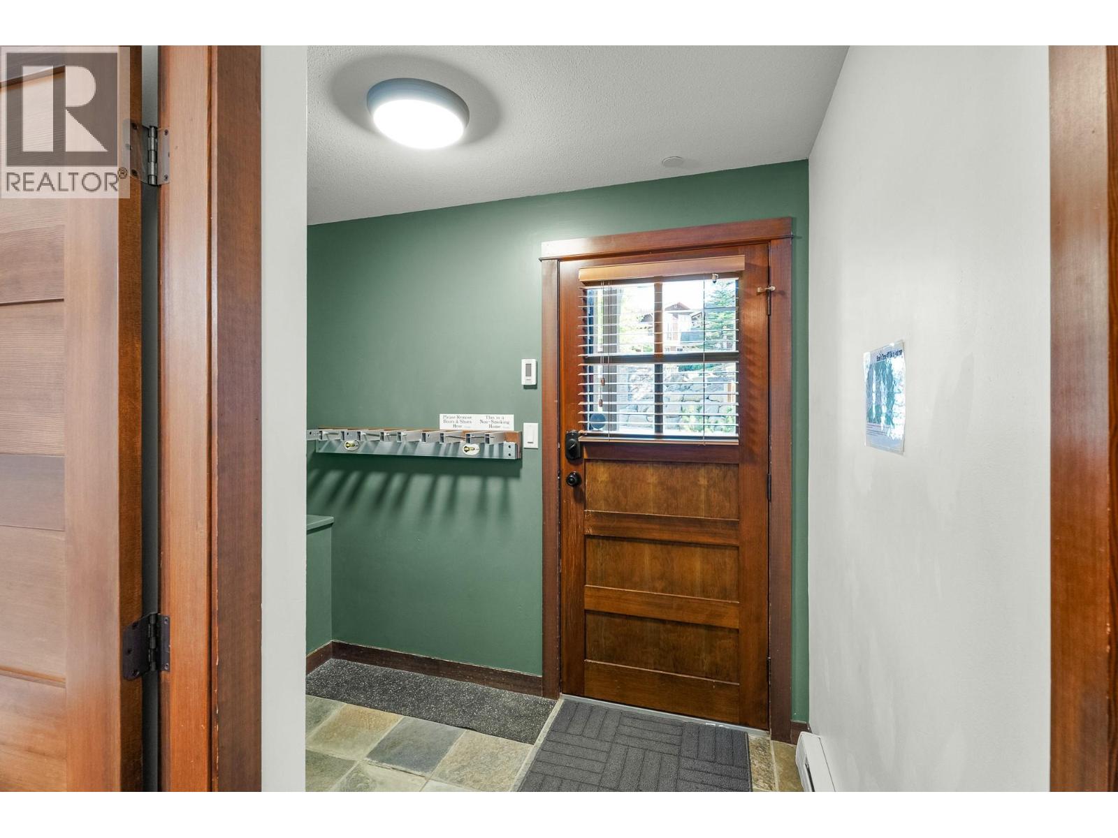5005 VALLEY Drive Unit# 3, Kamloops