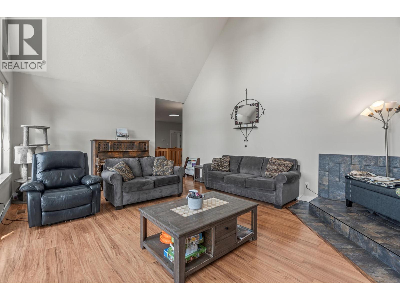 1951 Wolfgang Road, Armstrong