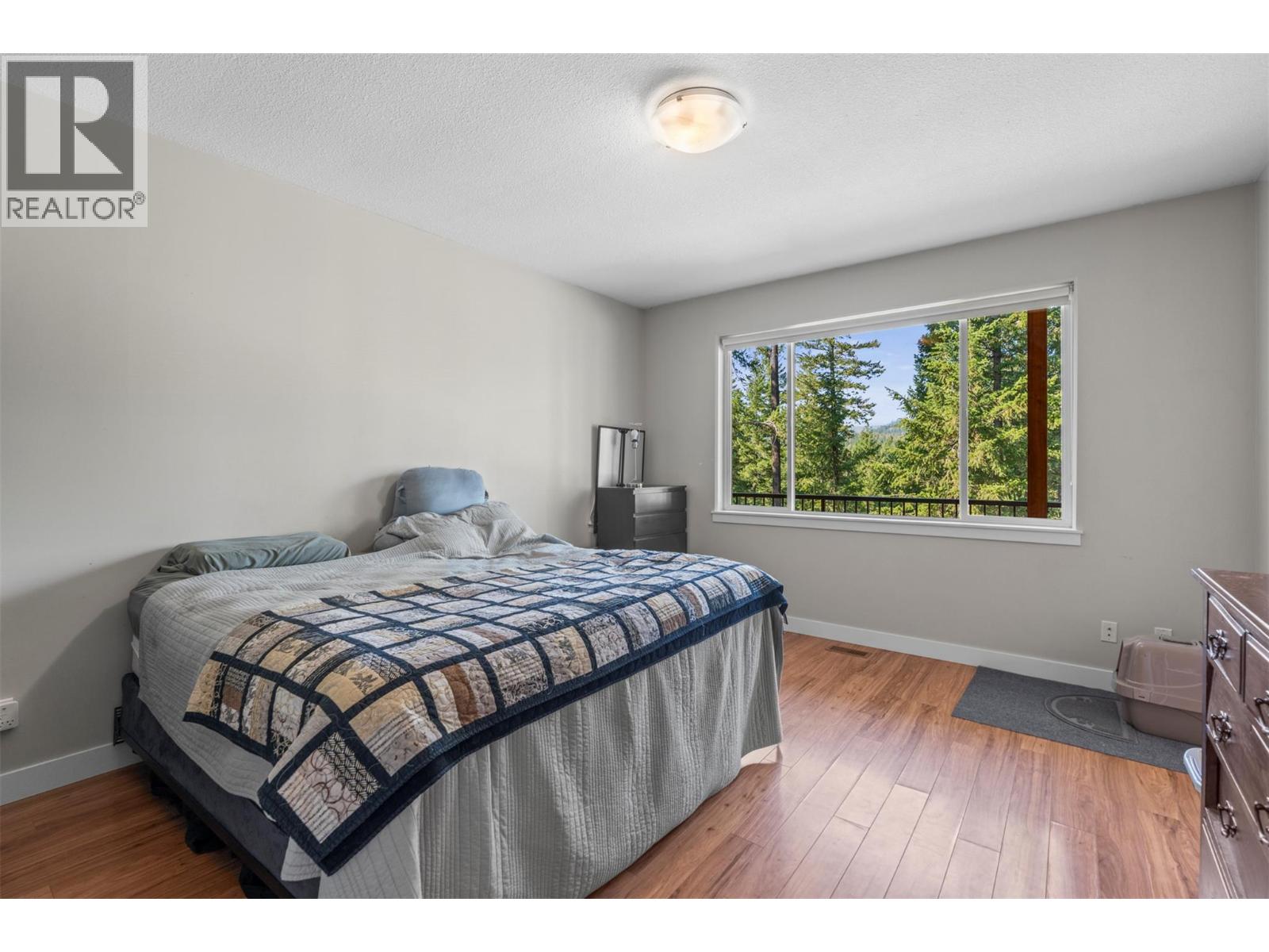 1951 Wolfgang Road, Armstrong