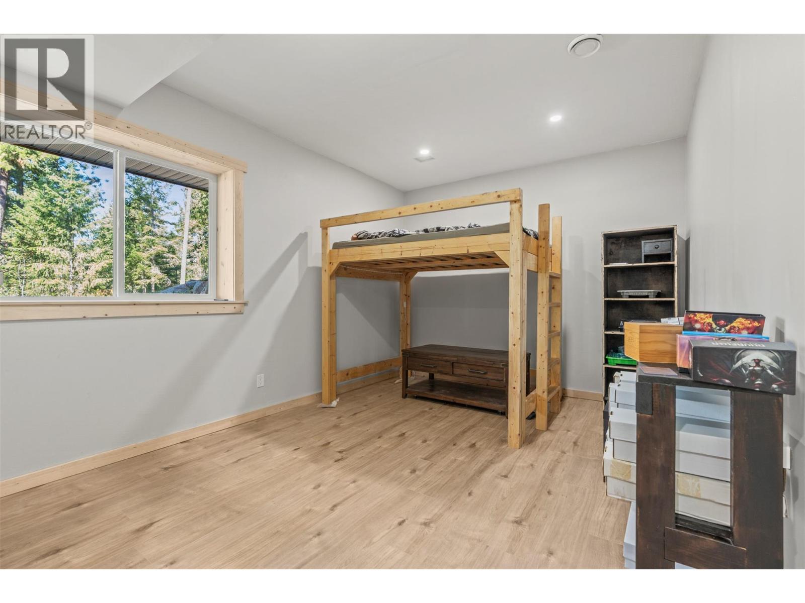 1951 Wolfgang Road, Armstrong