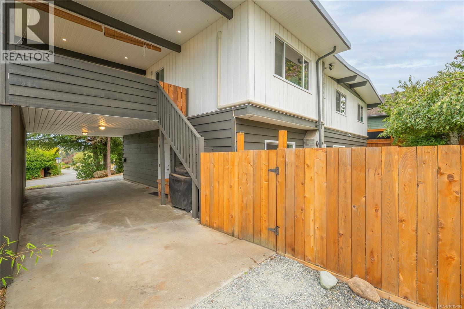 345 Howard Ave, Nanaimo