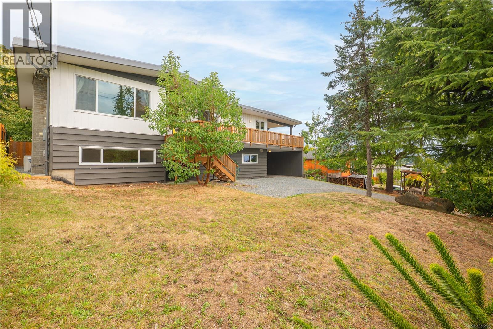 345 Howard Ave, Nanaimo