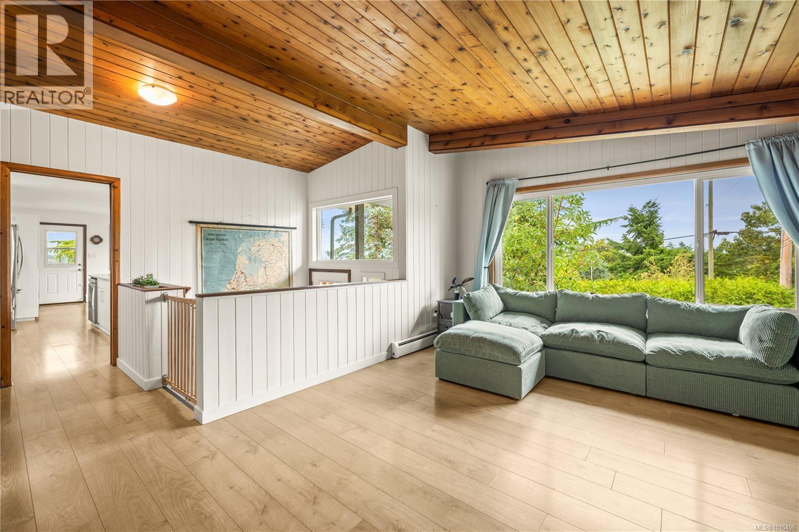345 Howard Ave, Nanaimo