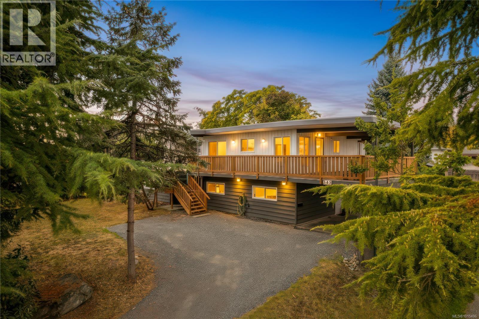 345 Howard Ave, Nanaimo