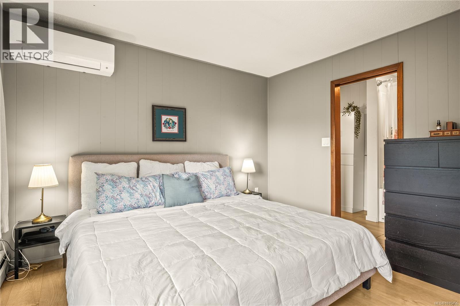 345 Howard Ave, Nanaimo