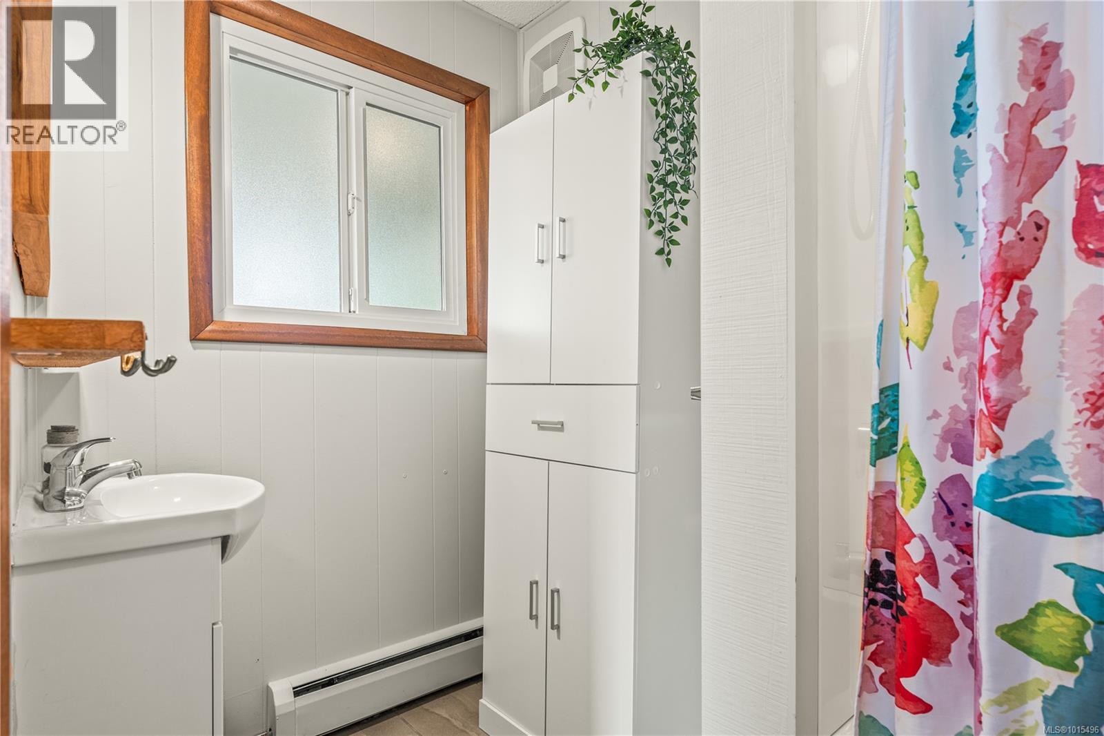 345 Howard Ave, Nanaimo