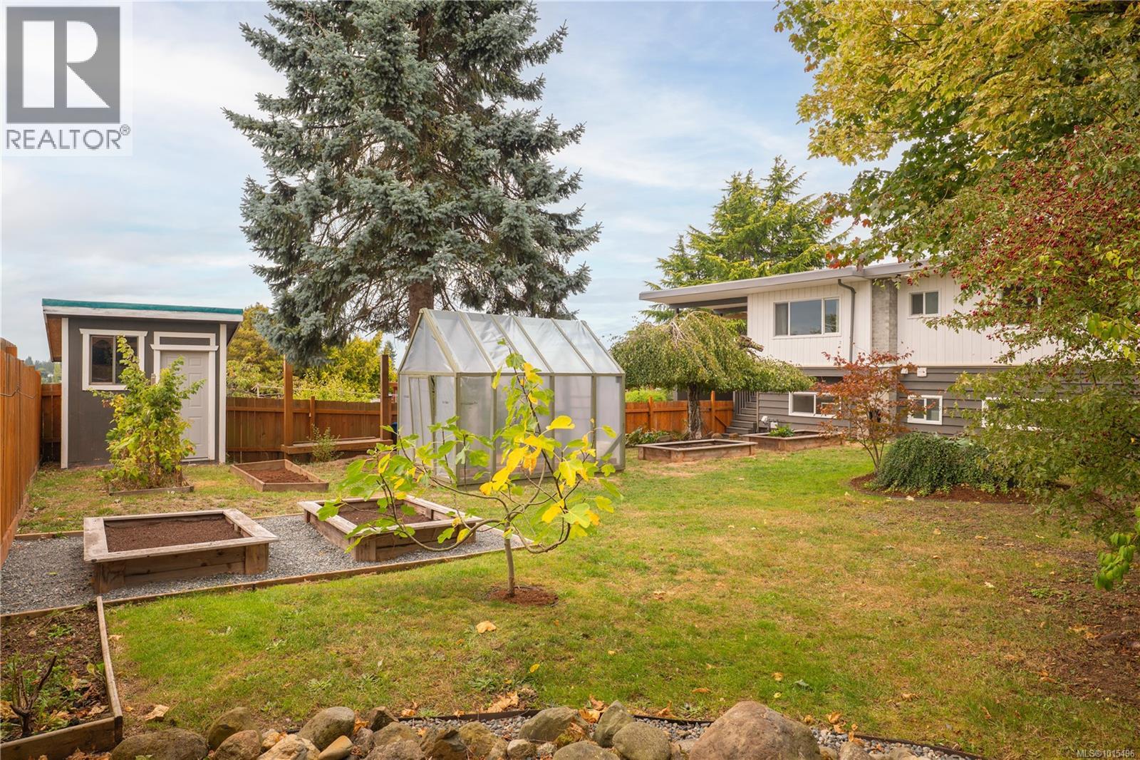 345 Howard Ave, Nanaimo