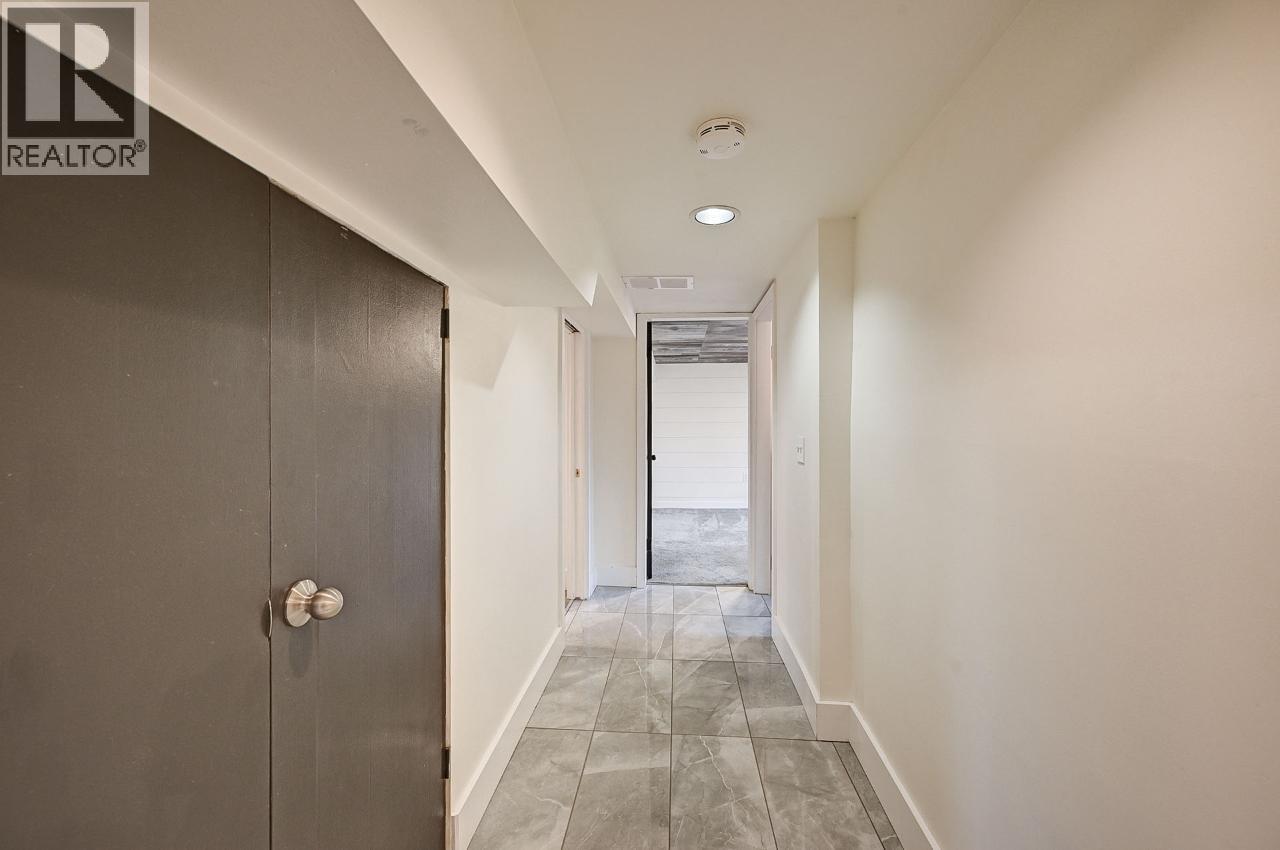 707 NICOLA STREET - 56