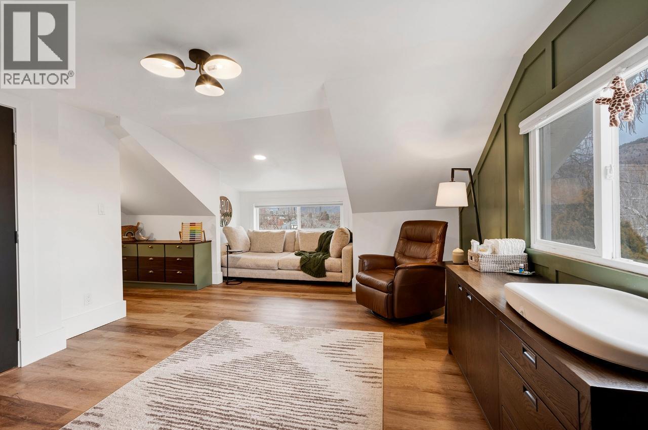 707 NICOLA STREET - 31