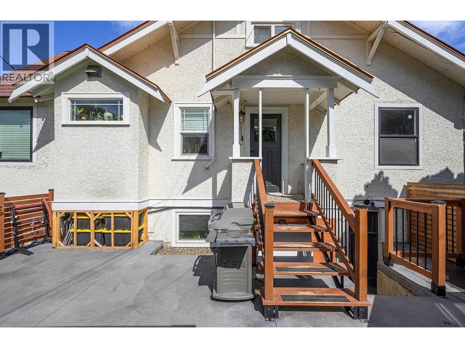 707 NICOLA STREET - 58