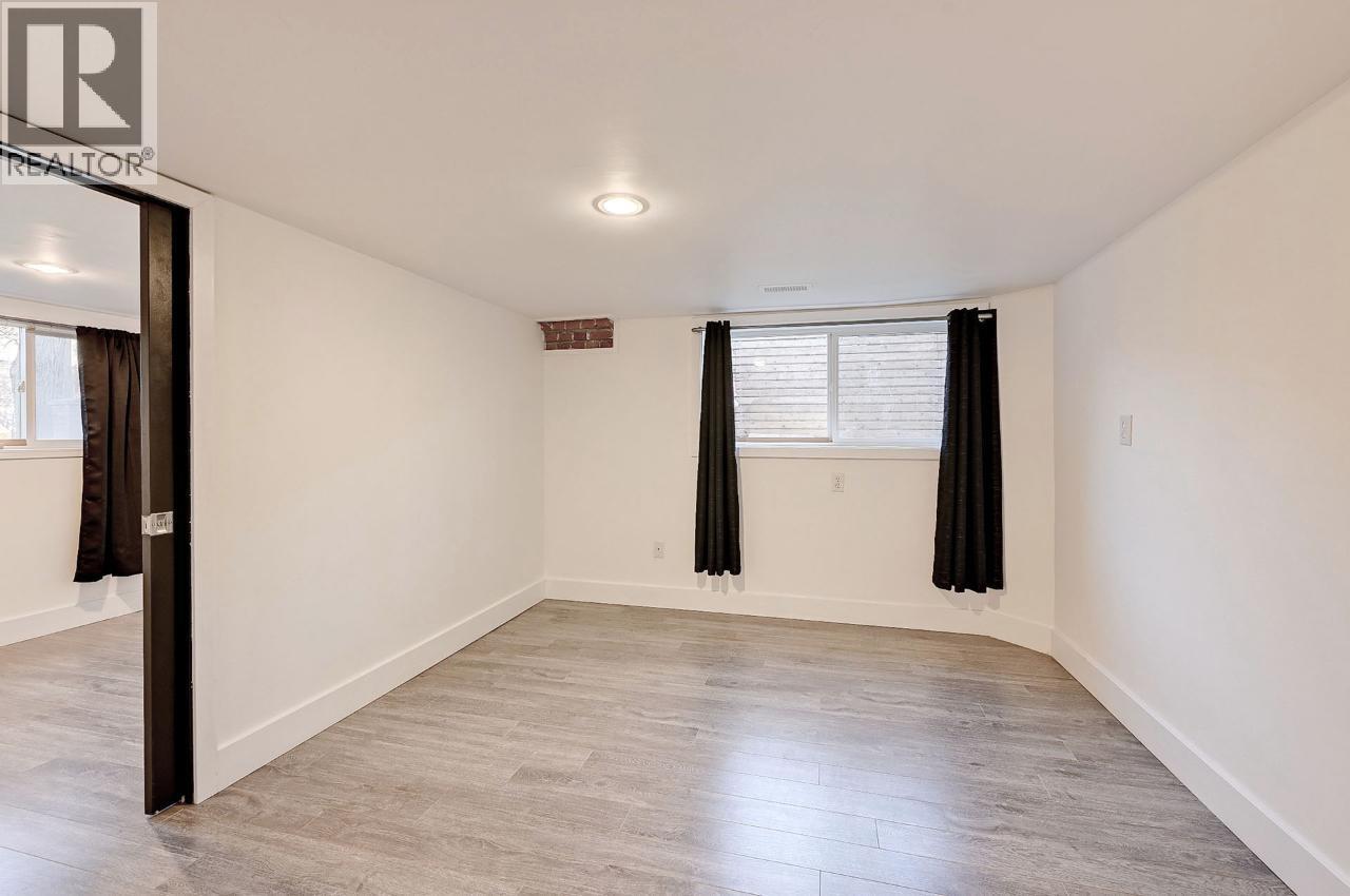 707 NICOLA STREET - 49