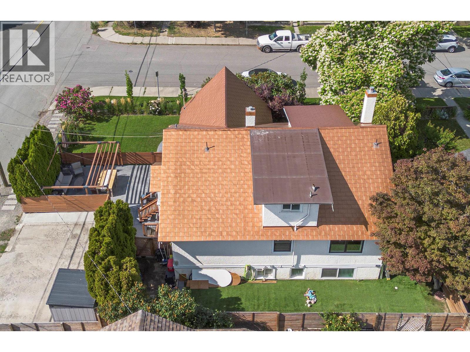 707 NICOLA STREET - 77