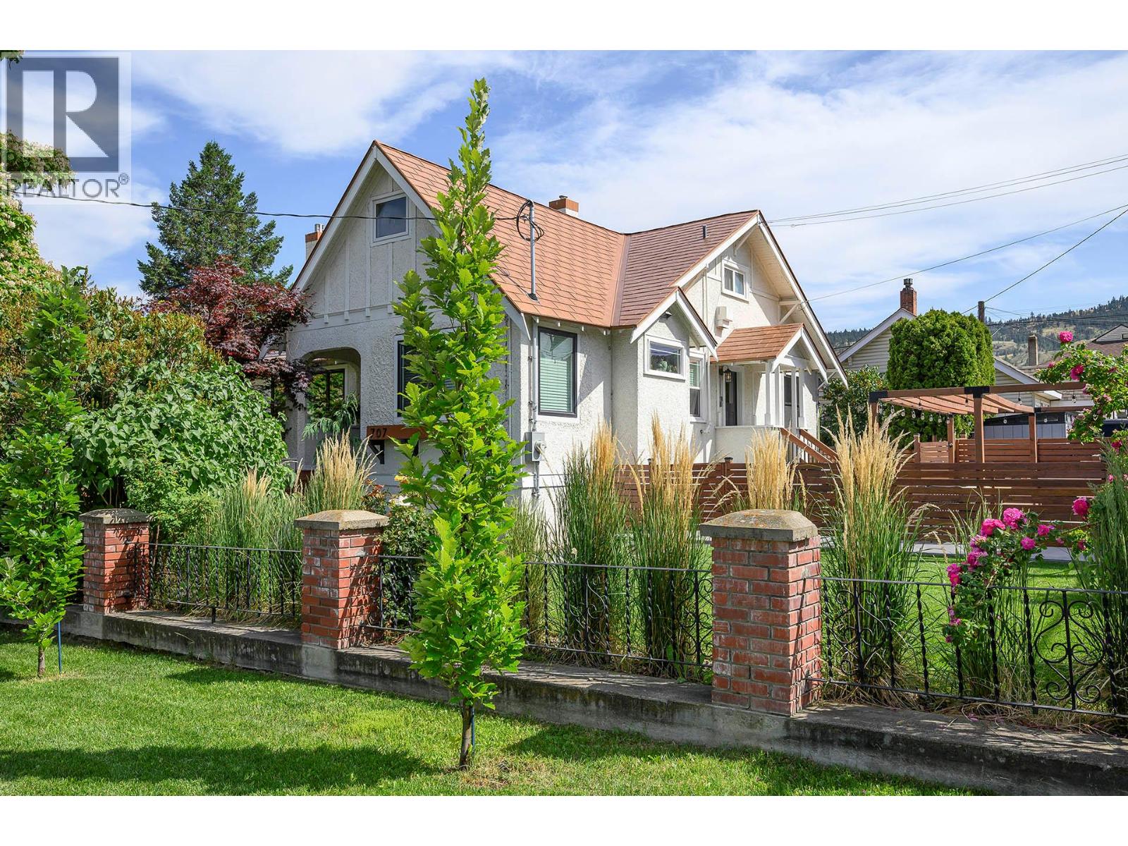 707 NICOLA STREET - 59