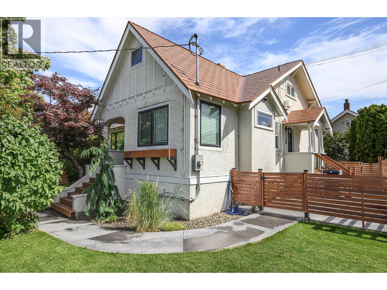 707 NICOLA STREET - 60