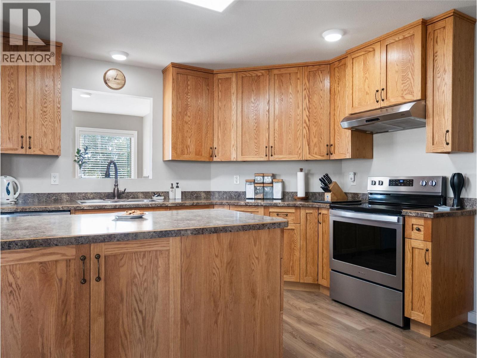 705 97A Avenue, Dawson Creek