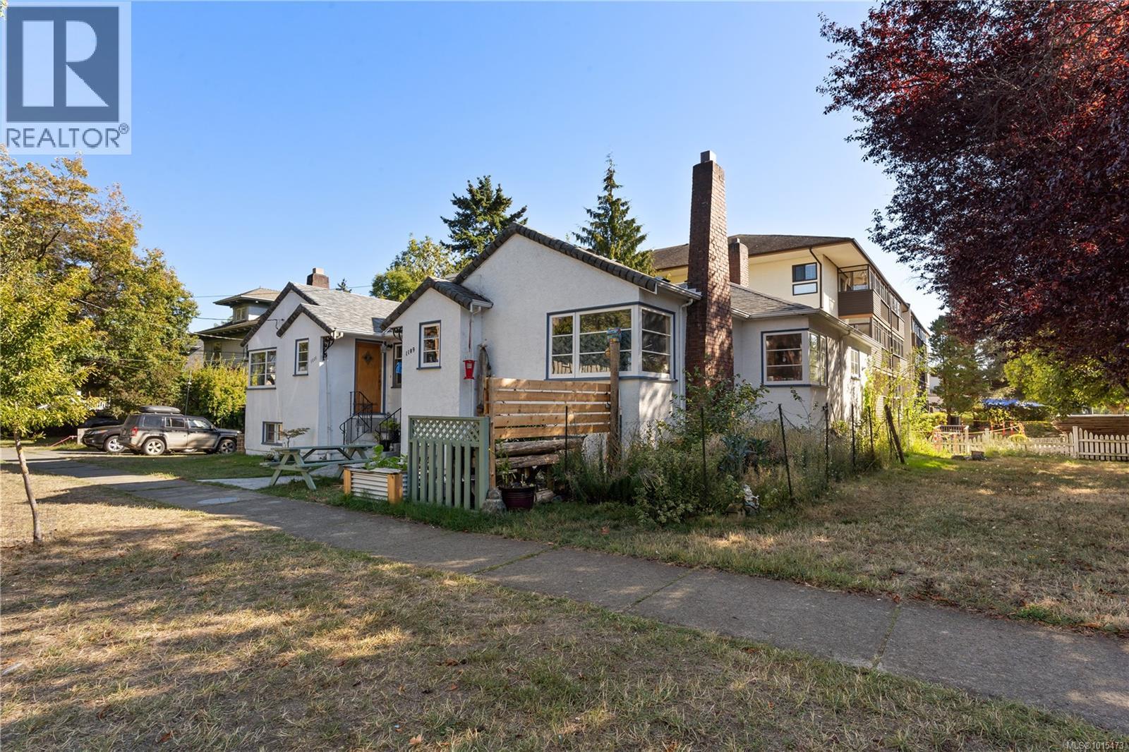 1109 Collinson St, Victoria