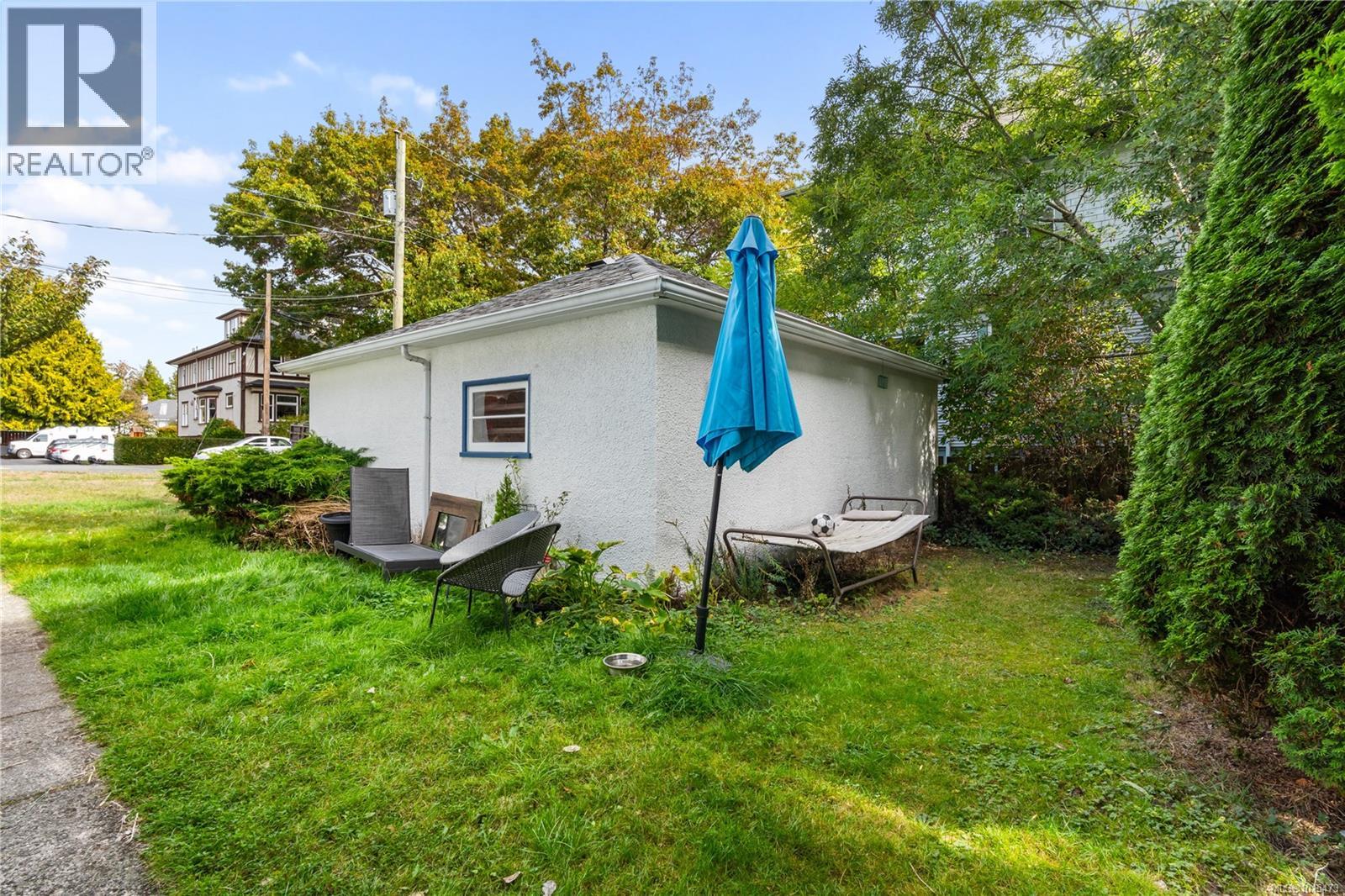 1109 Collinson St, Victoria