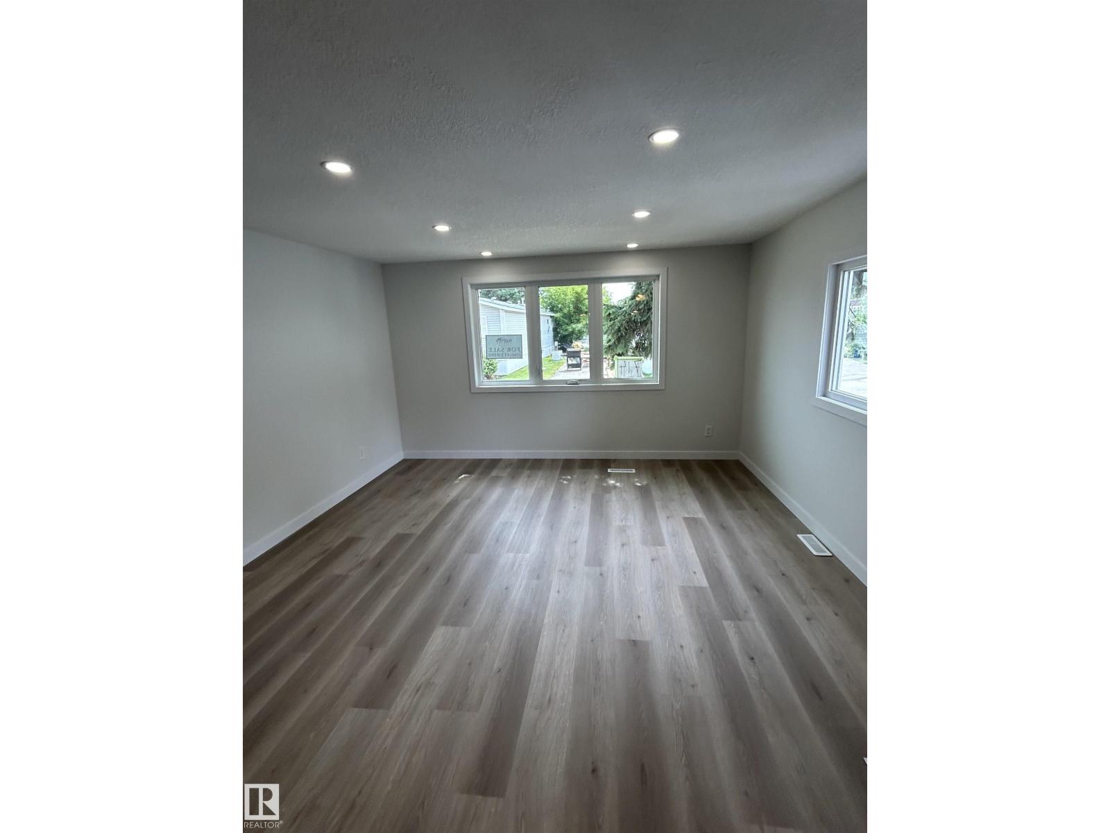 714 West Ridge PL NW NW, Edmonton