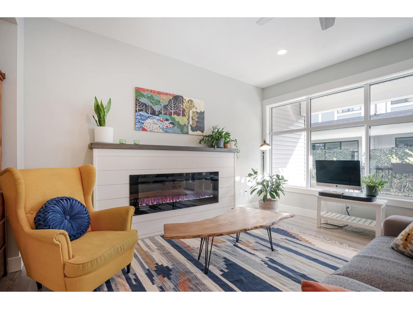 33 386 PINE AVENUE, Harrison Hot Springs, Harrison Hot Springs