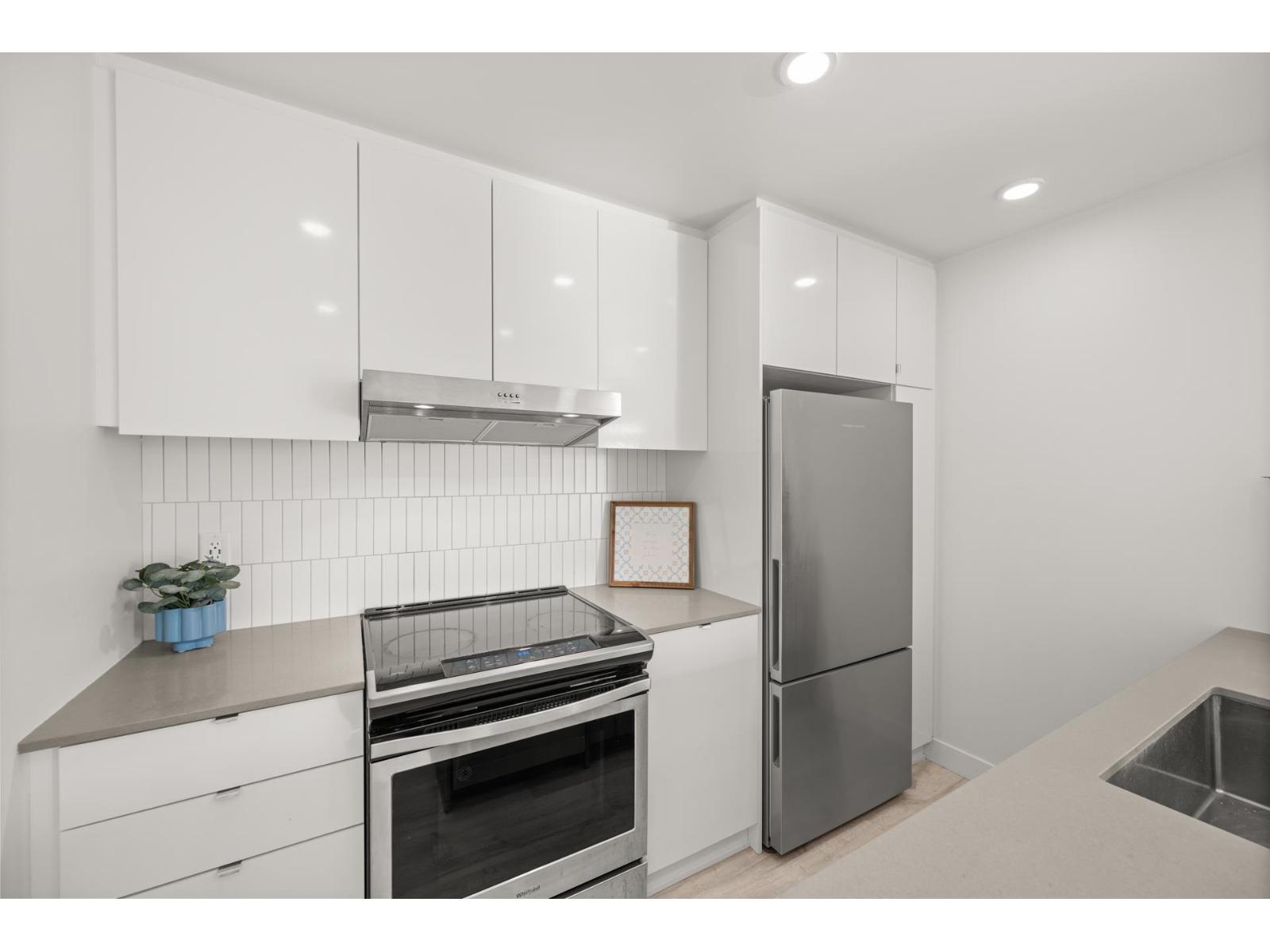 307 32838 LANDEAU PLACE, Abbotsford