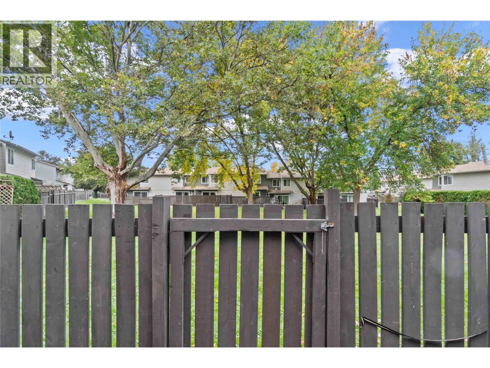 12 1809 40 Avenue, Vernon