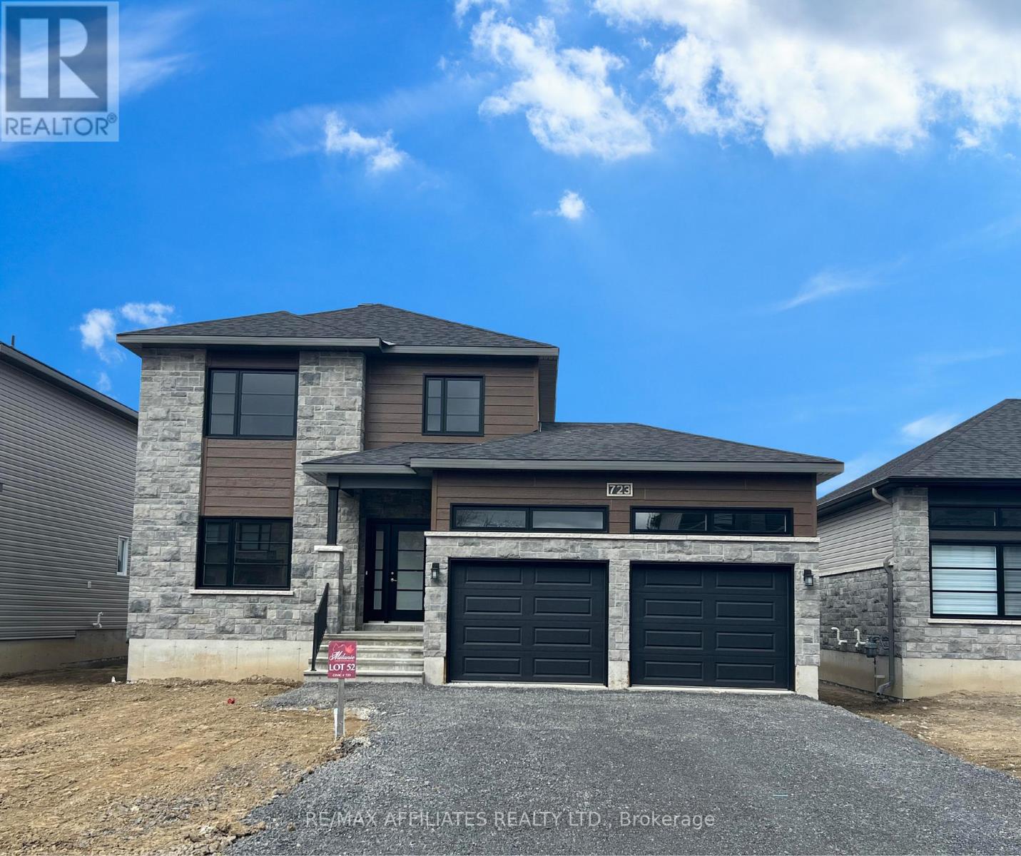 1055 CHABLIS CRESCENT - 1