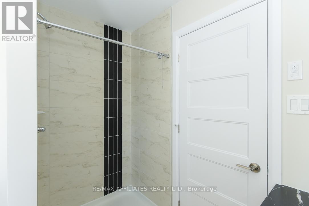1055 CHABLIS CRESCENT - 29