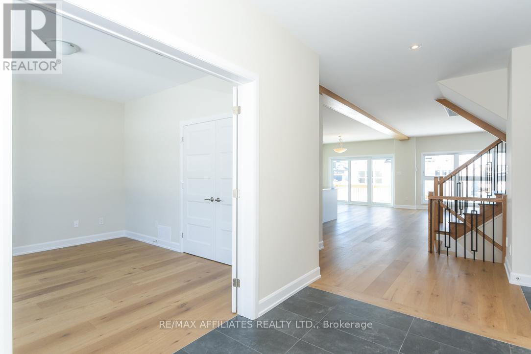 1055 CHABLIS CRESCENT - 5