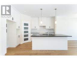 1055 Chablis Crescent, Russell, ON K0A1W0 Photo 8