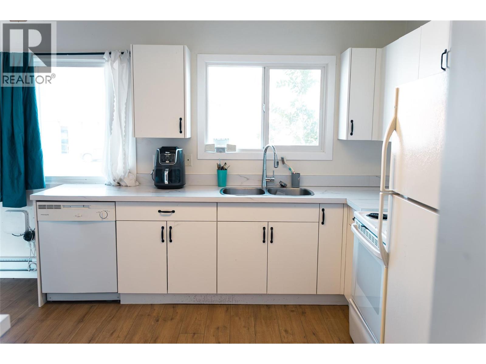 709 CHASE Avenue, Penticton