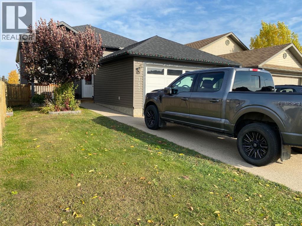 153 Paris Crescent, Fort McMurray