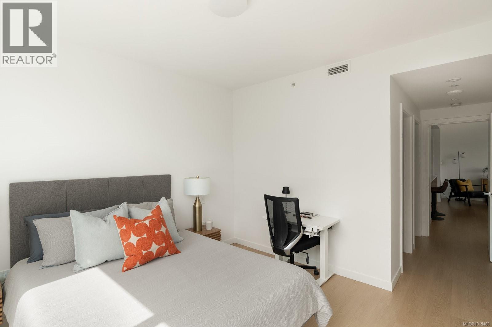 402 363 Tyee Road, Victoria
