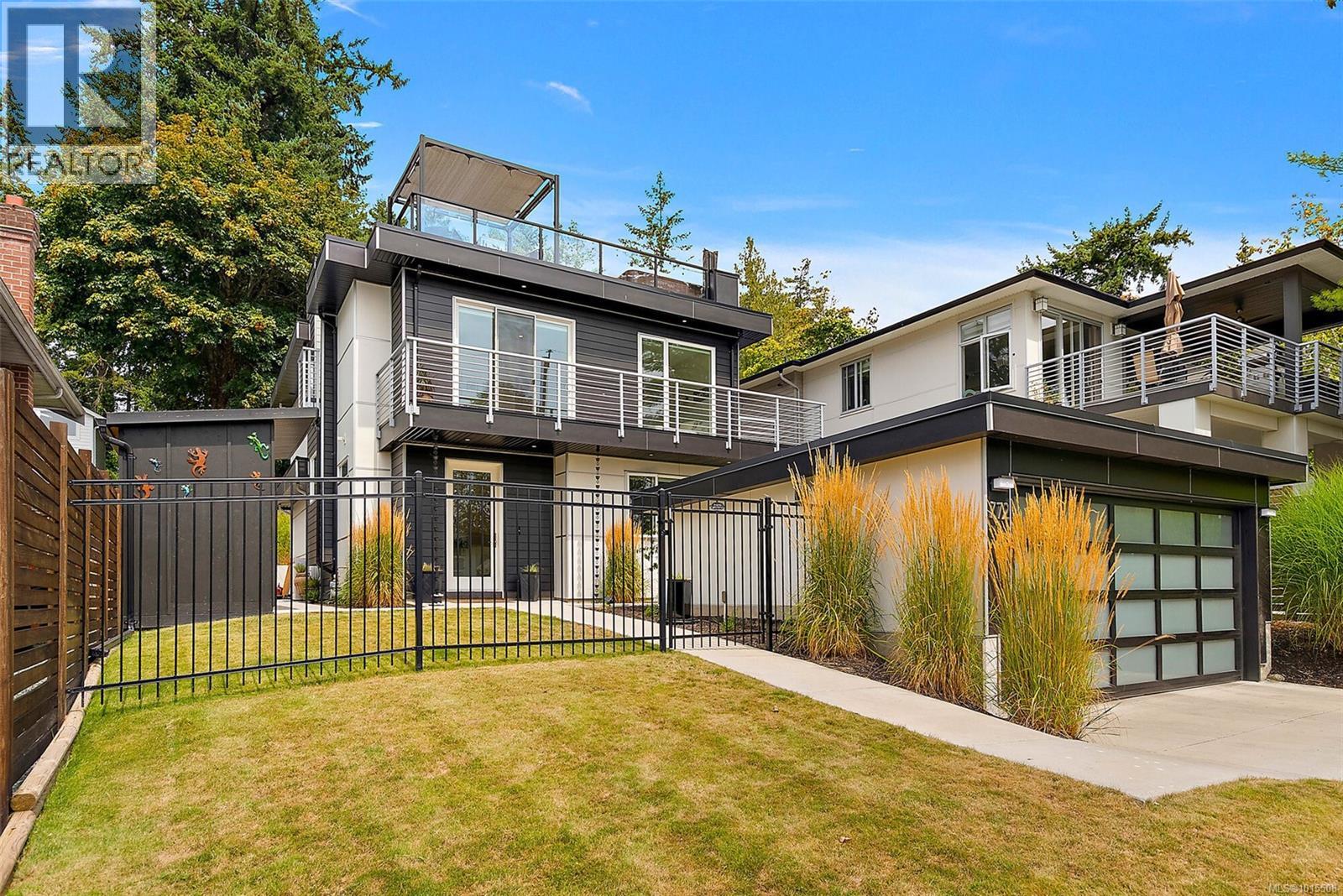  772 Harding Lane, Central Saanich