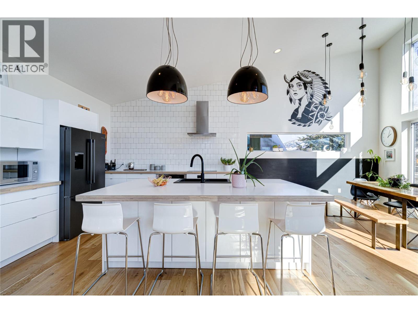 641 7th Avenue, Fernie